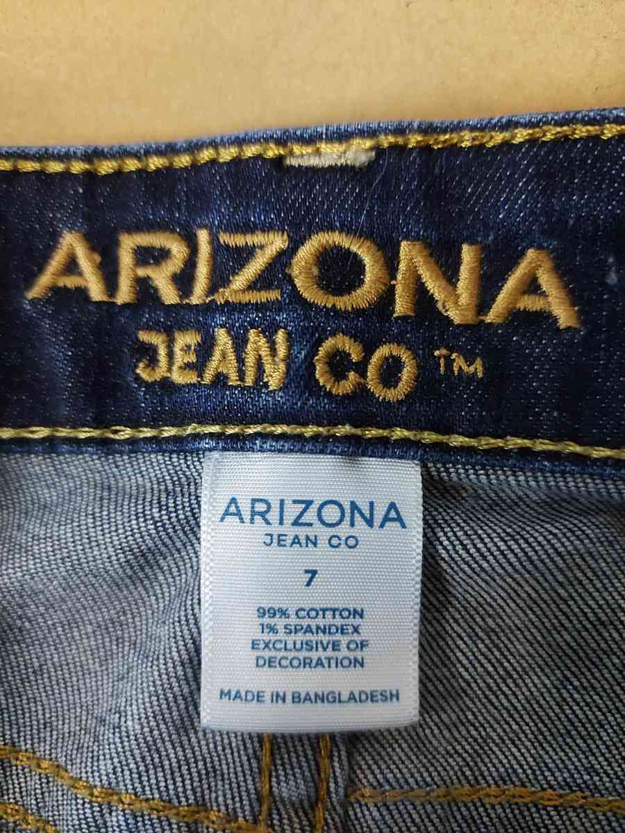 Arizona Jeans Company Denim Shorts - Atlanta, Georgia - FleaMarketBay