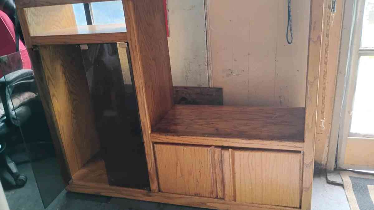 tv entertainment center - Alicia, Arkansas - FleaMarketBay
