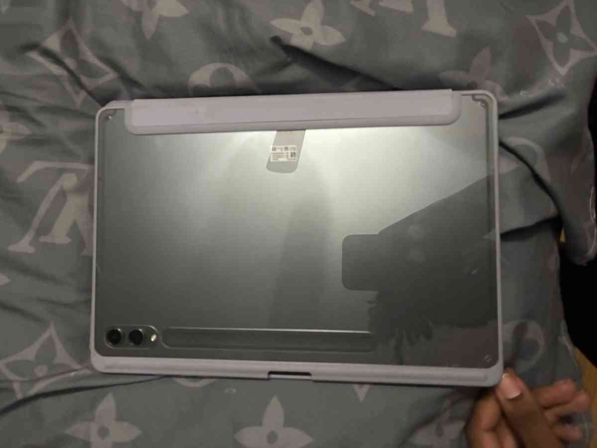 samsung galaxy s9 - Newport News, Virginia - FleaMarketBay