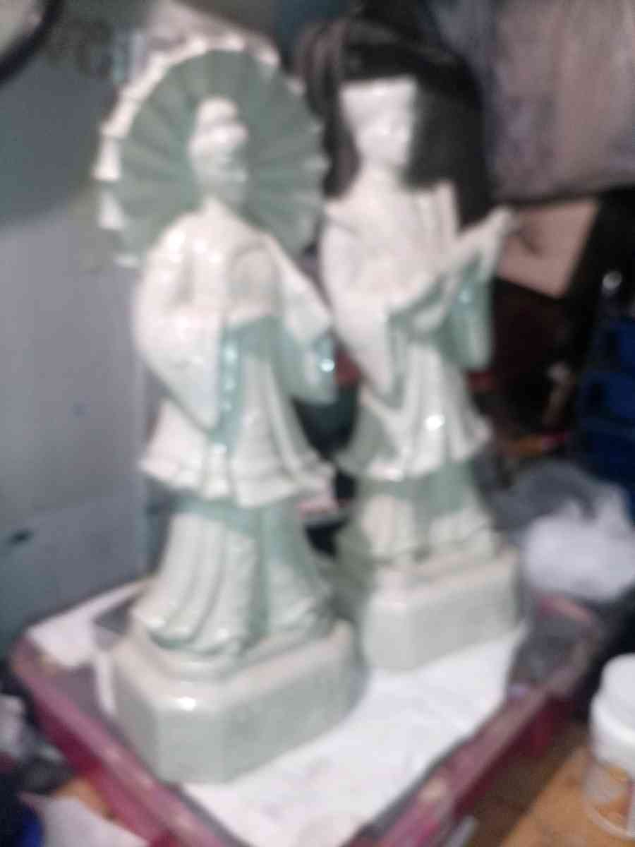 porcelain antique emperor and empress - Osage, Oklahoma - FleaMarketBay
