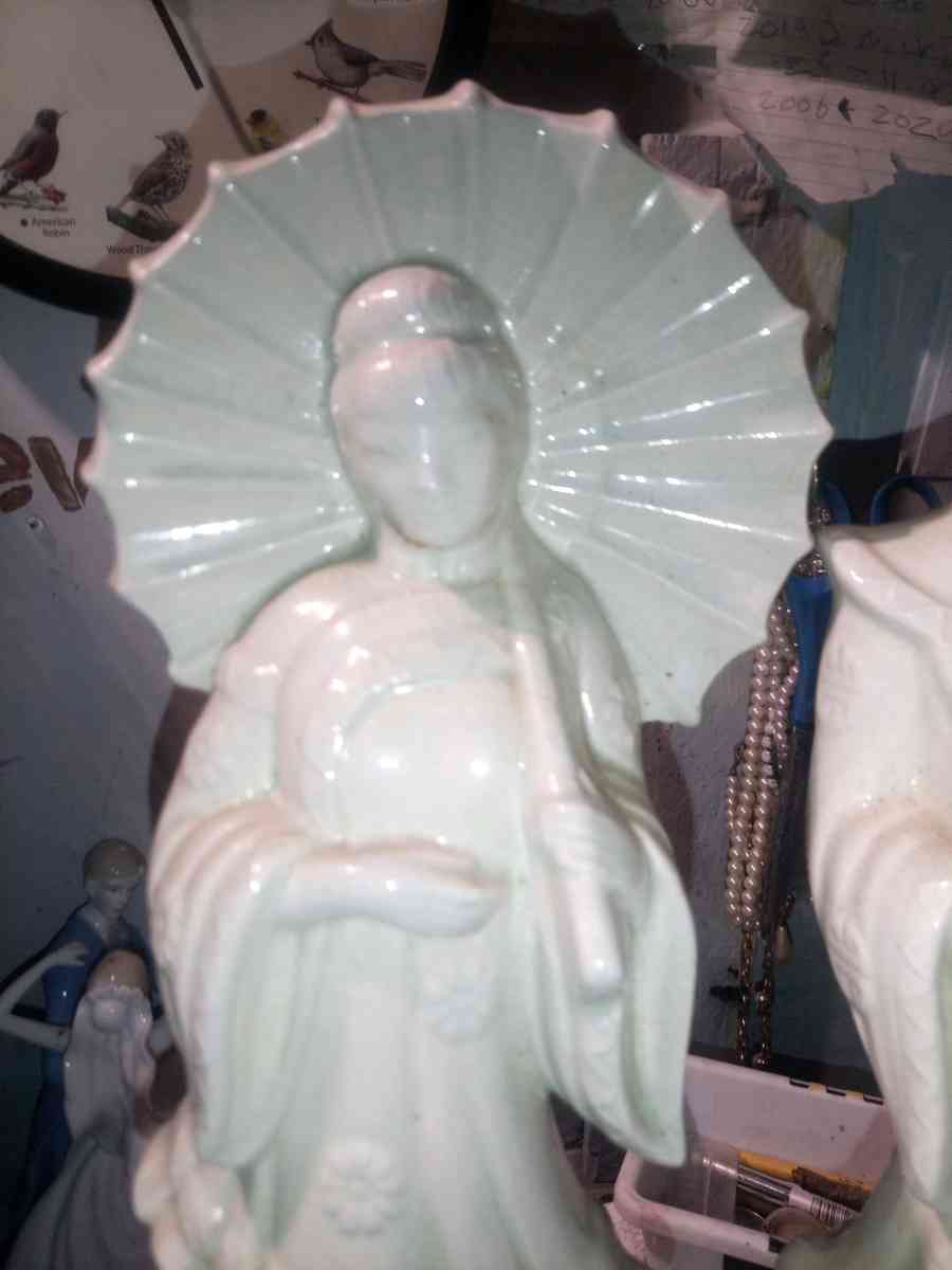 porcelain antique emperor and empress - Osage, Oklahoma - FleaMarketBay