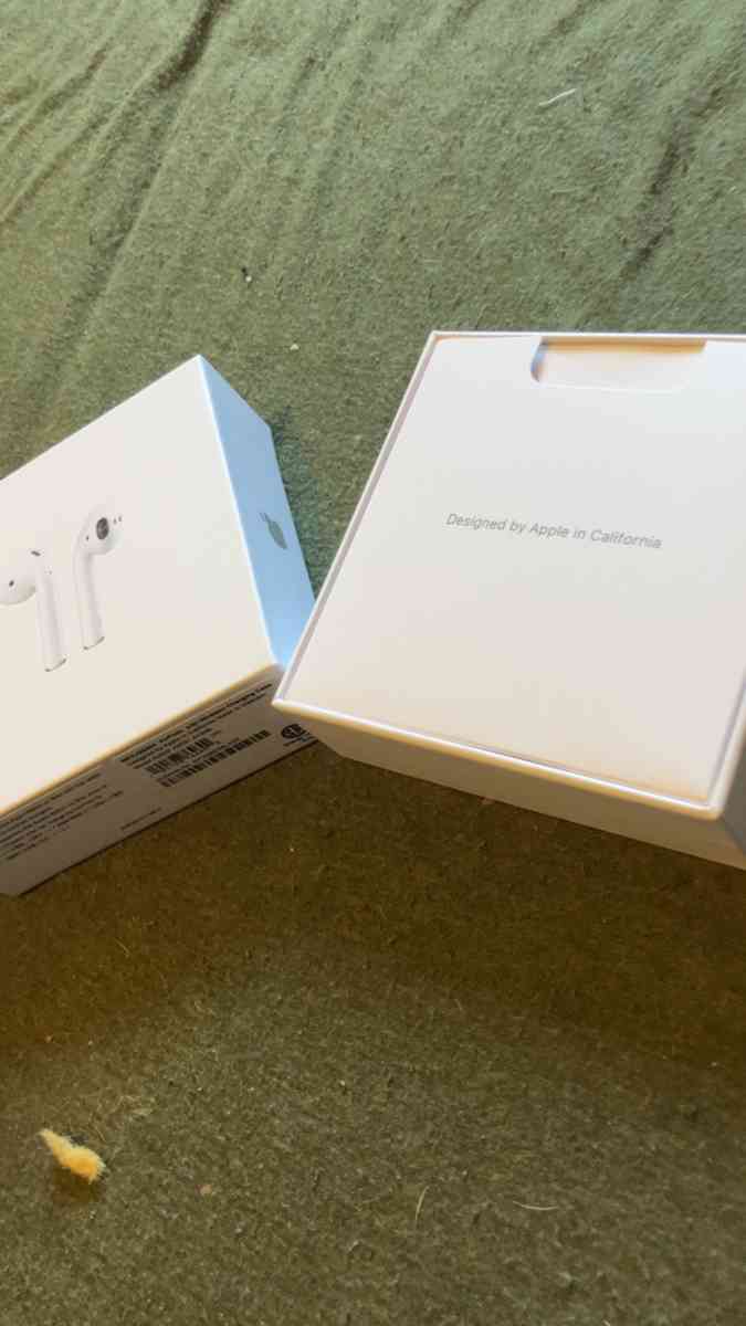 AirPods - O Fallon, Missouri