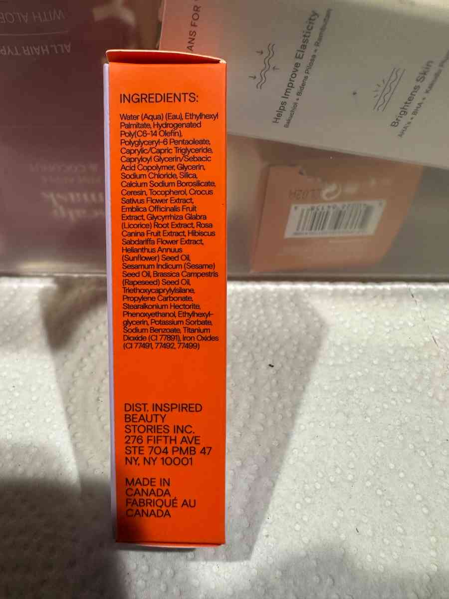 Kulfi Main Match Concealer in Ice Ice Berry - Round Lake, Illinois - FleaMarketBay