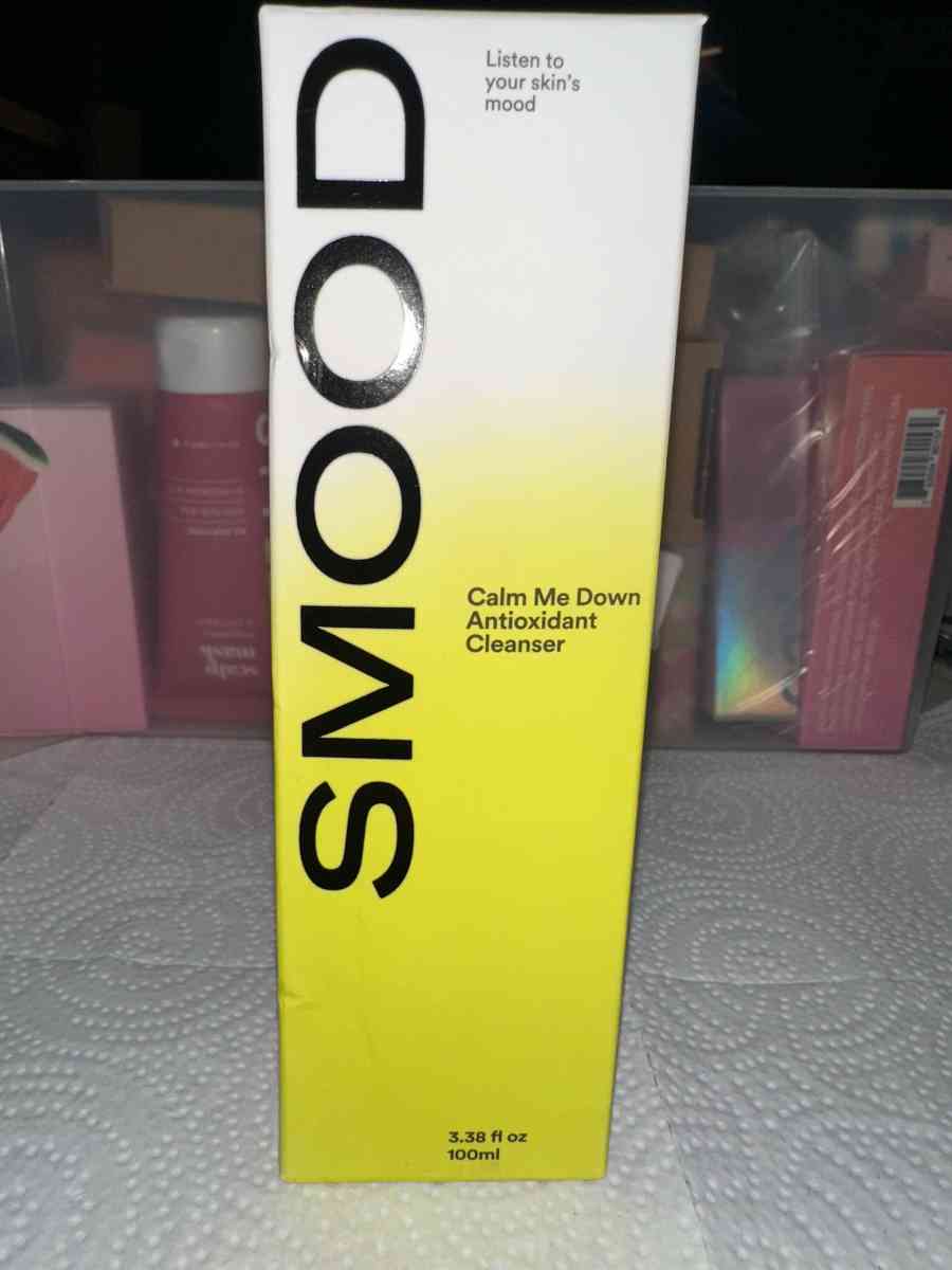 SMOOD calm me down antioxidant cleanser - Round Lake, Illinois