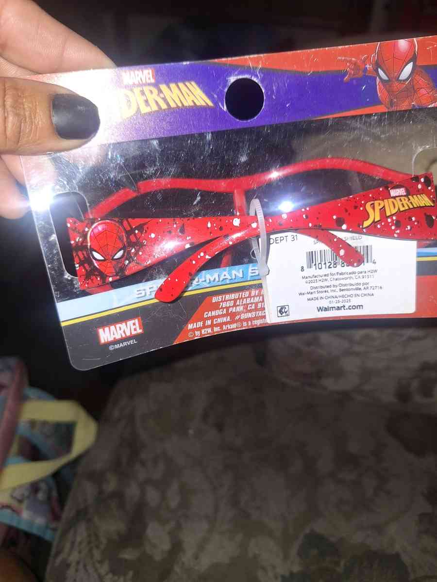 Marvel SpiderMan kids paint splattered Sport Sunglasses - Las Vegas, Nevada - FleaMarketBay