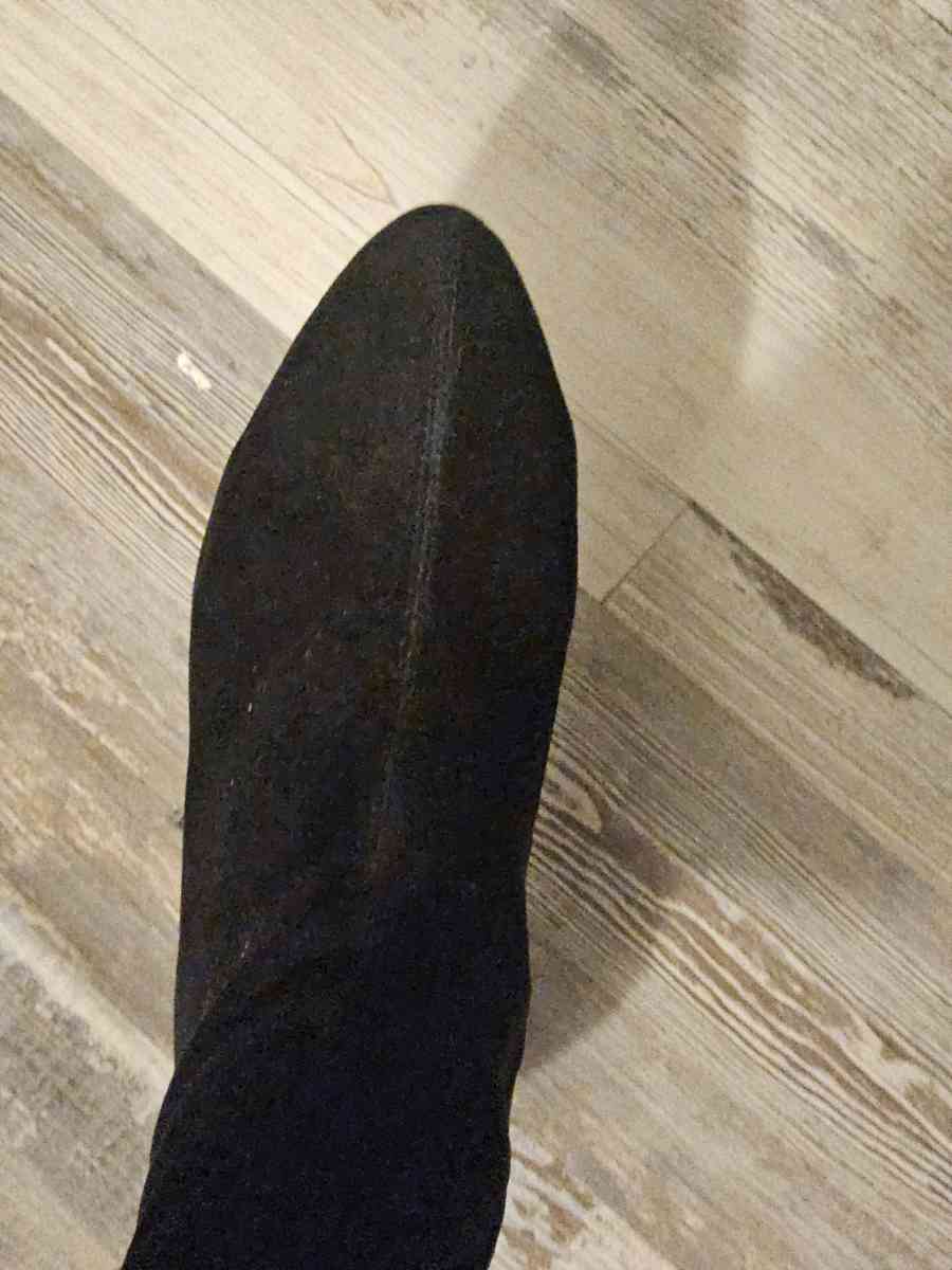 black thigh high leather boots - Aurora, Colorado - FleaMarketBay