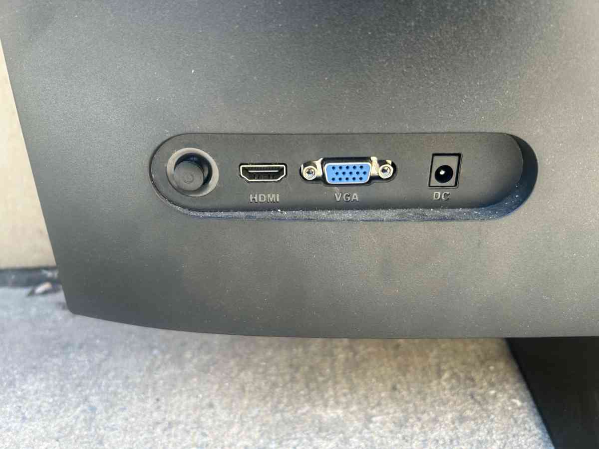 Computer Monitor - Sacramento, California - FleaMarketBay