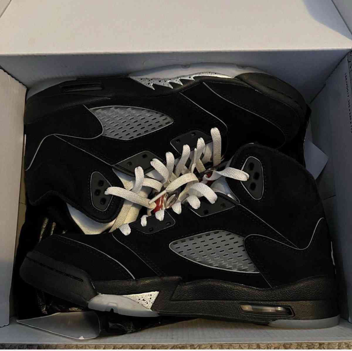 size 6 Jordan 5s - Alicia, Arkansas - FleaMarketBay