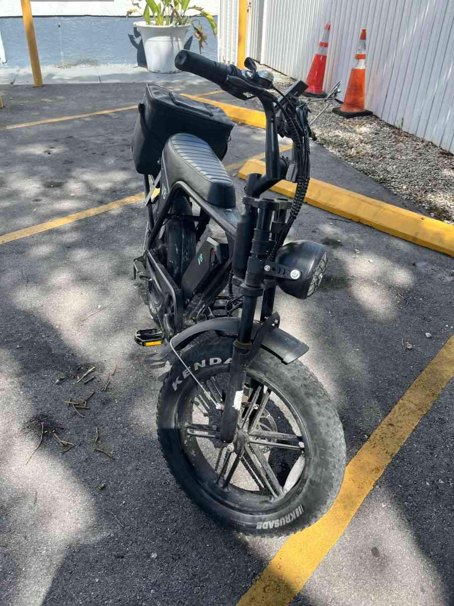 Ebike - Miami Beach, Florida - FleaMarketBay