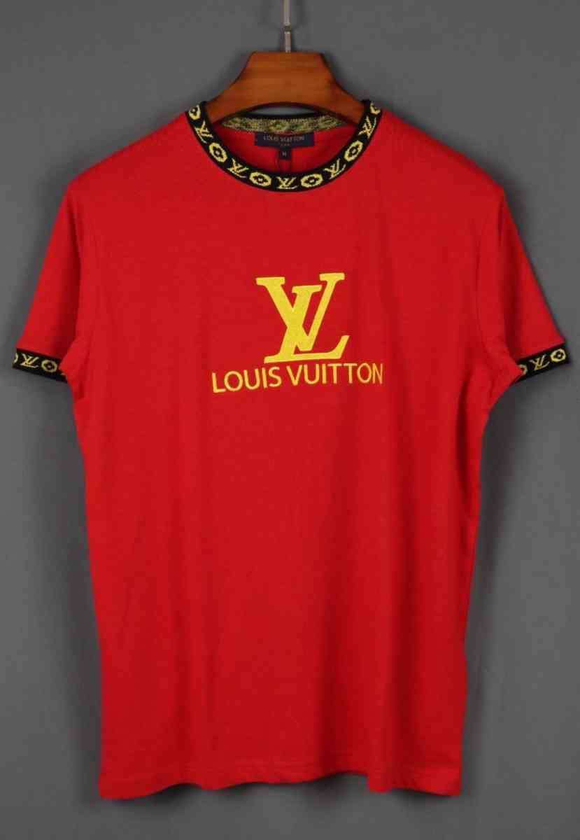 New designer Tshirt - Elmont, New York - FleaMarketBay