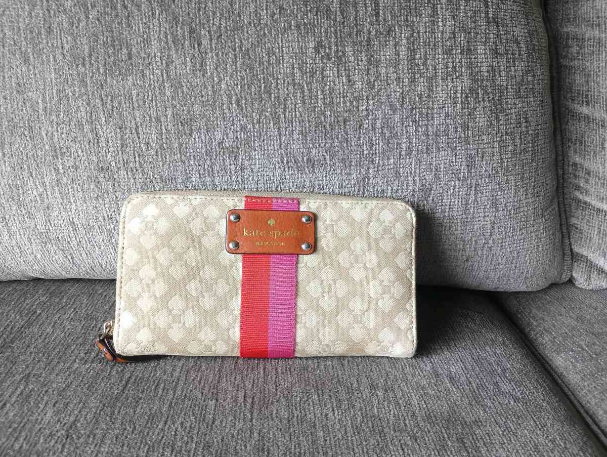 Kate Spade New York Gray Brown Canvas Striped Zip Around Cre - Frostproof, Florida