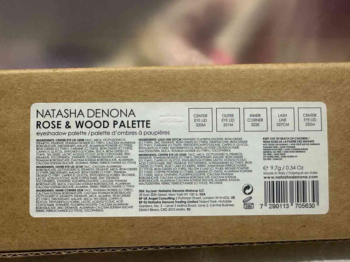 Natasha Denona Rose  Wood Palette - Round Lake, Illinois - FleaMarketBay