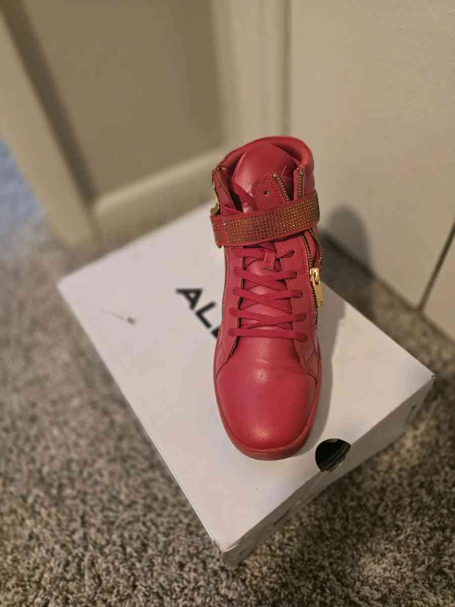Red Aldo Mens Sneakers - Augusta, Georgia - FleaMarketBay