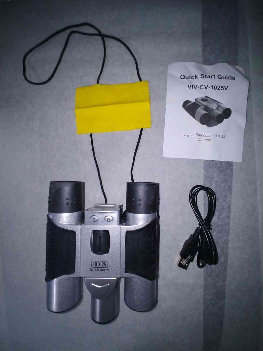 Vivitar Digital Binocular camera - Colonial Heights, Virginia