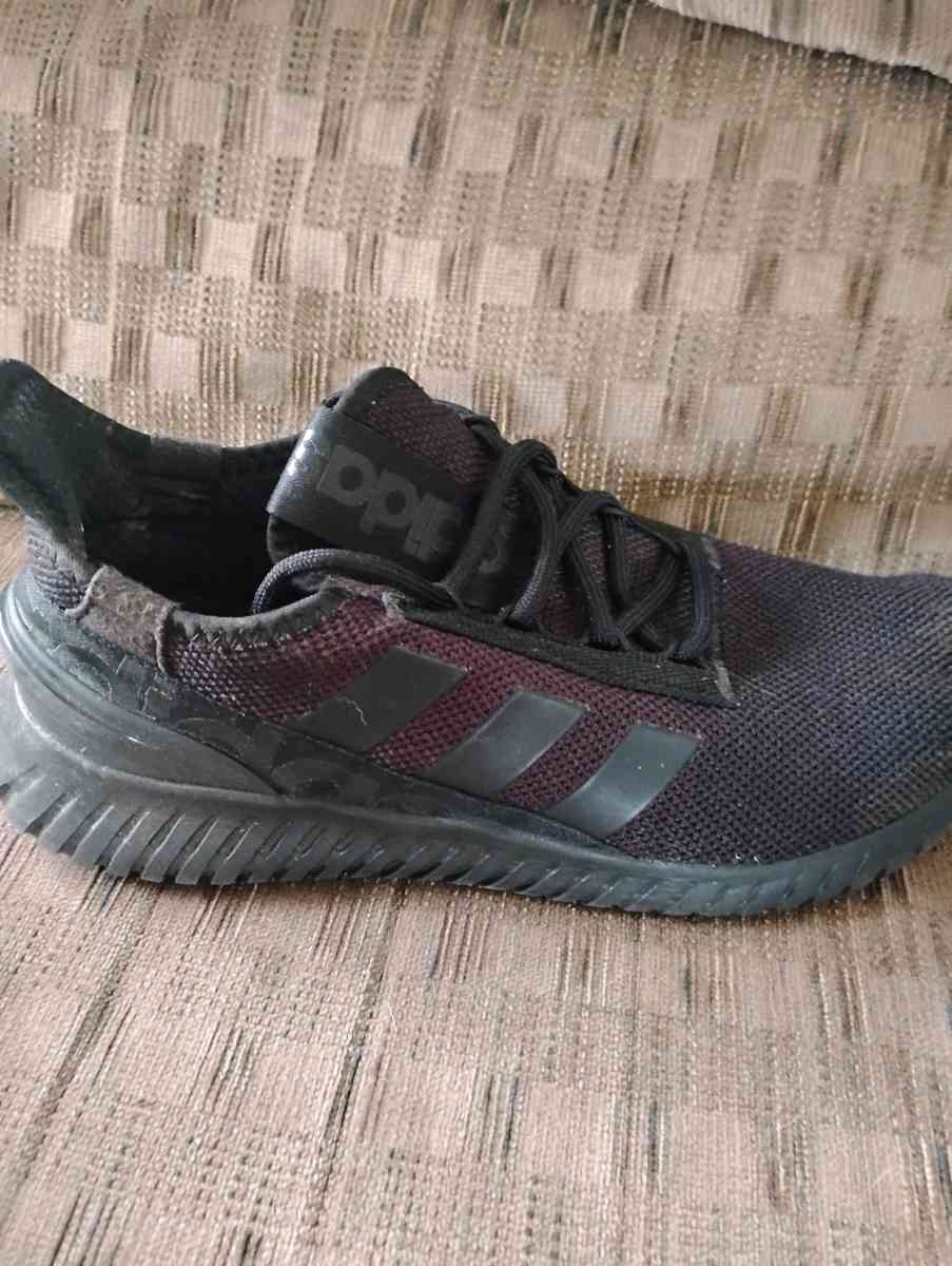 Adidas size 10 - Kings Mountain, Kentucky
