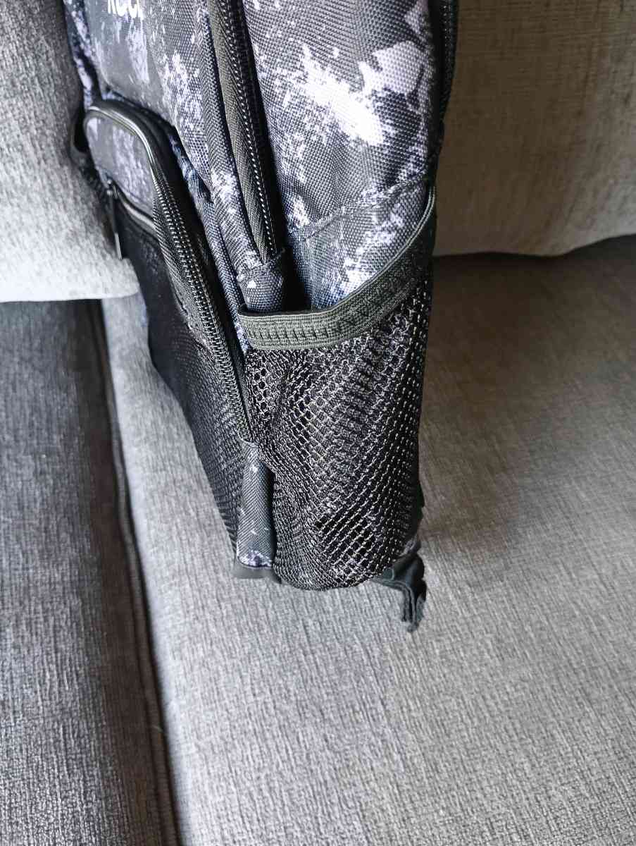 Reebok Backpack - Frostproof, Florida - FleaMarketBay