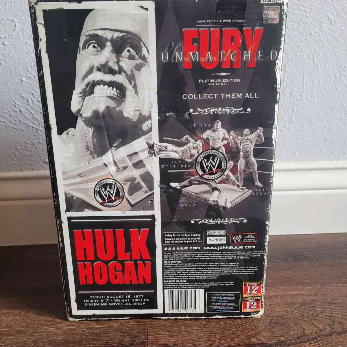 WWE Fury Unmatched Hulk Hogan collectible Platinum - Austin, Texas - FleaMarketBay