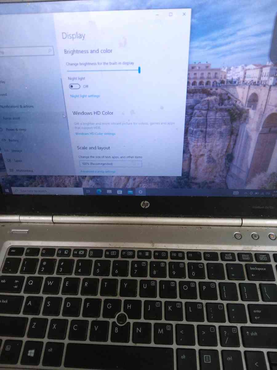 laptop - Flint, Michigan - FleaMarketBay