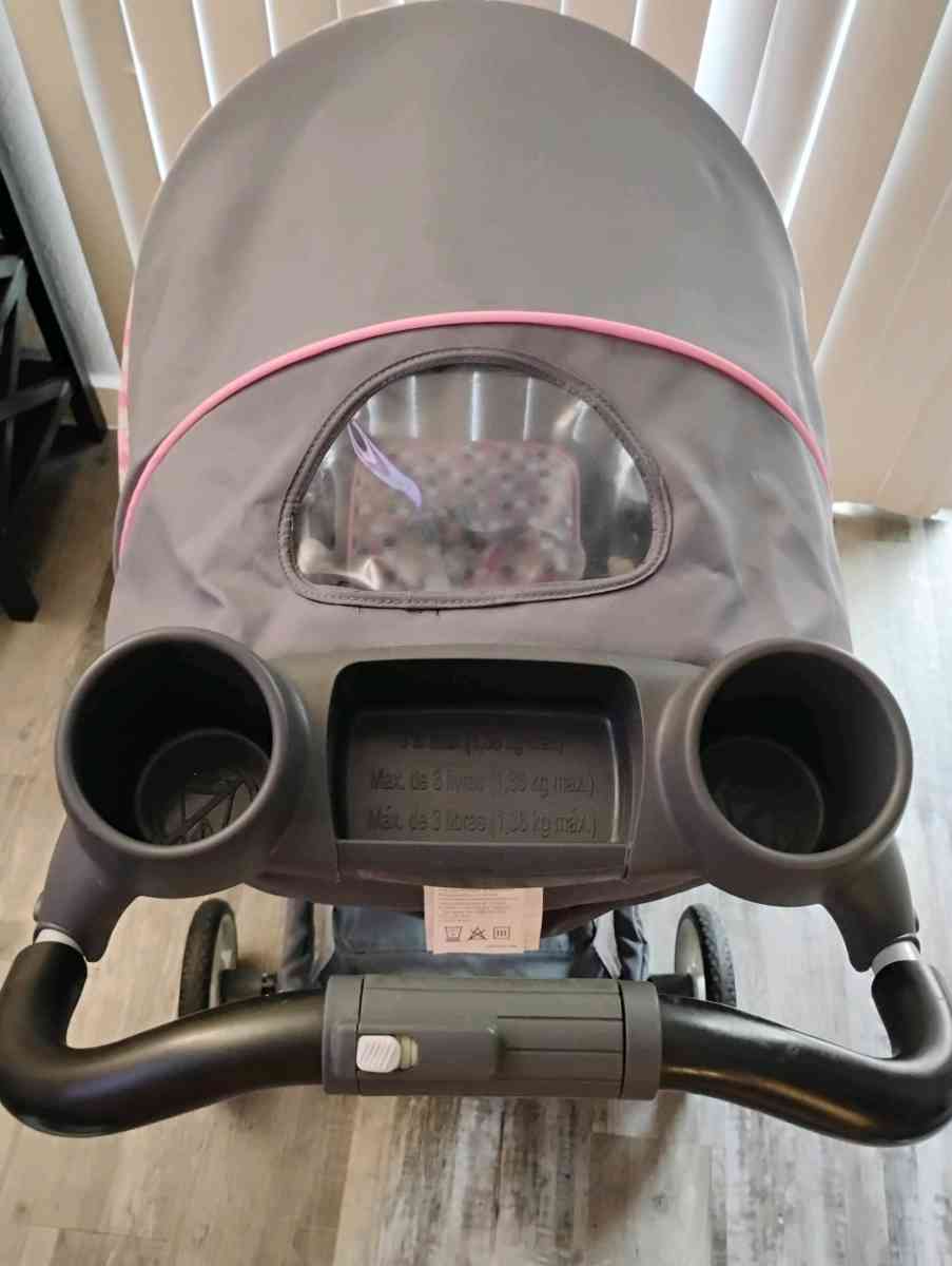 stroller - Garland, Texas - FleaMarketBay