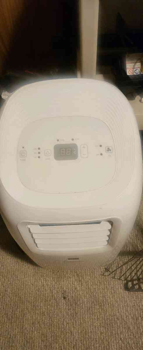 HiSense Portable AC - Pulaski, Virginia - FleaMarketBay