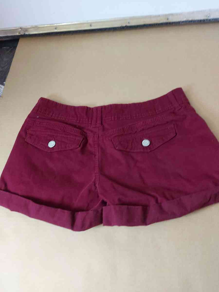 Aeropostale Maroon Twill Shorts - Atlanta, Georgia - FleaMarketBay