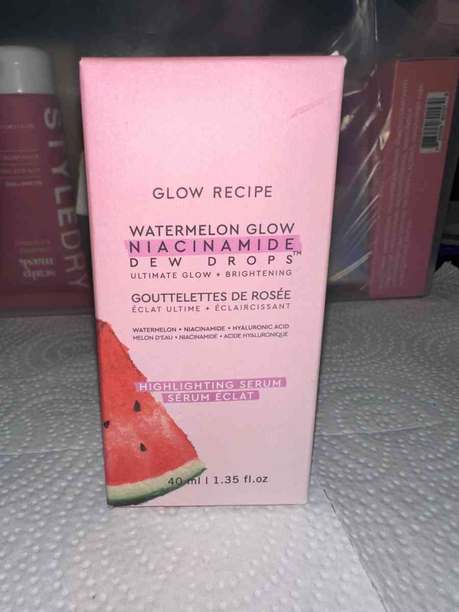 Glow Recipe Watermelon Glow Niacinamide Highlighting Serum - Round Lake, Illinois