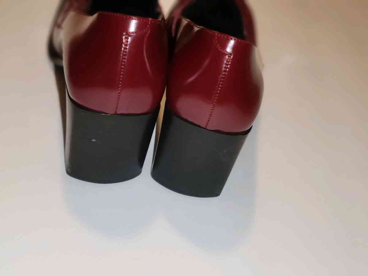 Via Spiga Loafers Ladies - Jacksonville, Florida - FleaMarketBay