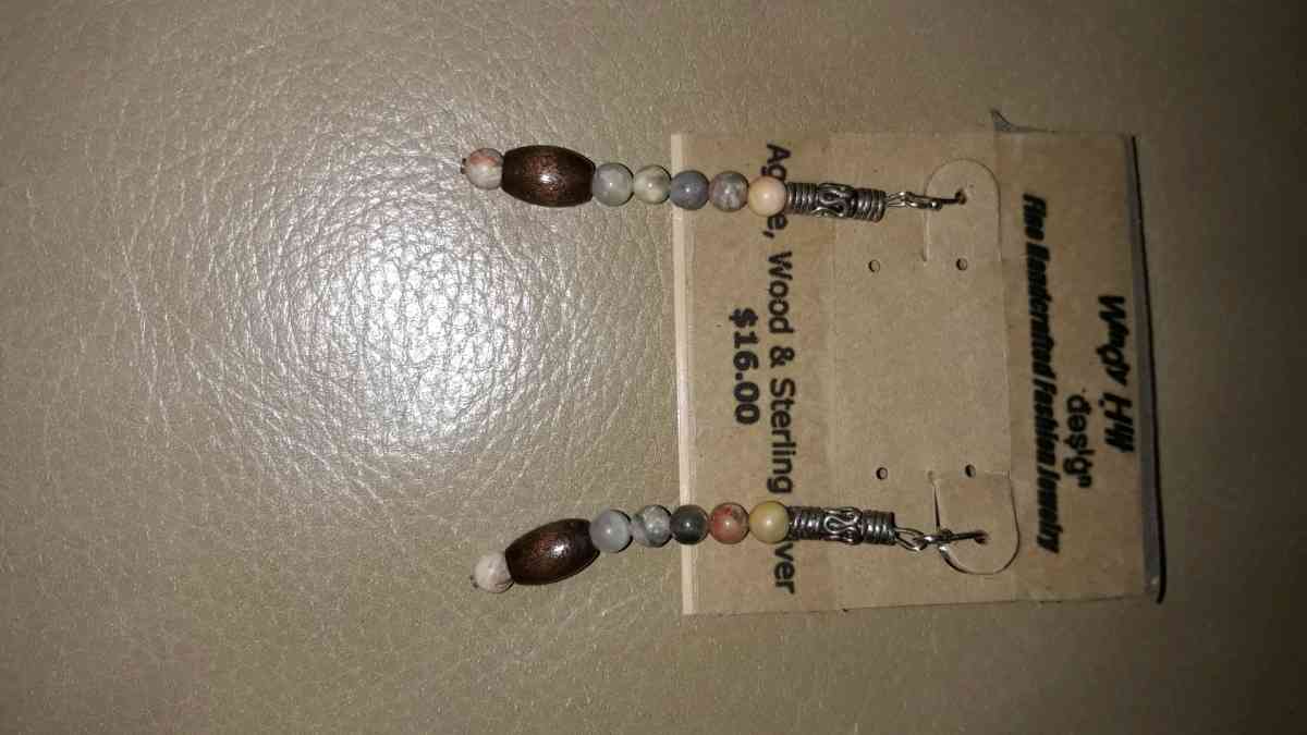 Agate Wood Earrings 2 - Fairview, North Carolina