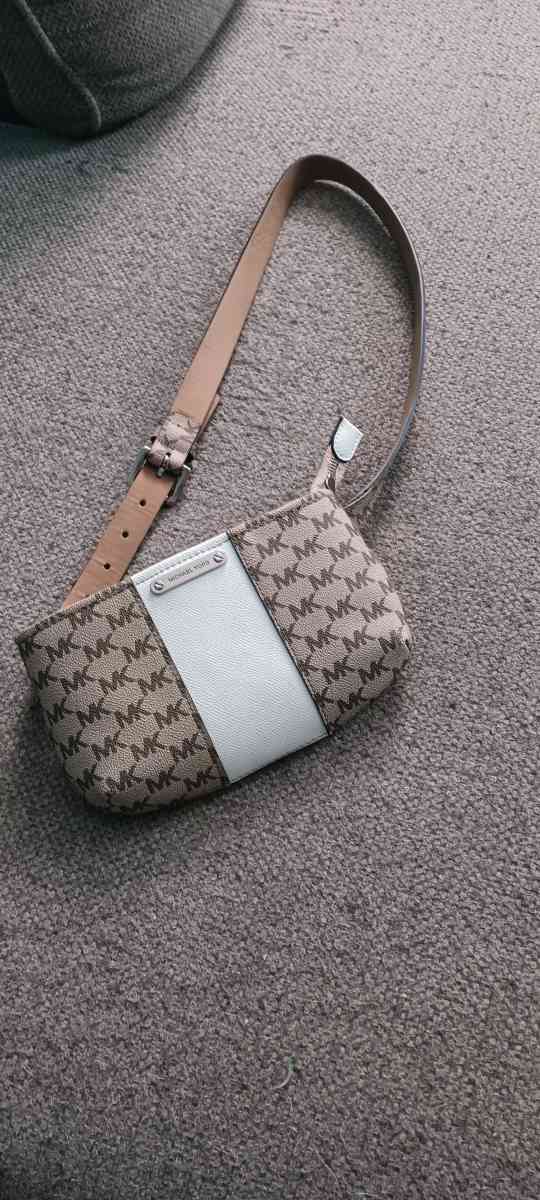 michael kors - Milwaukee, Wisconsin