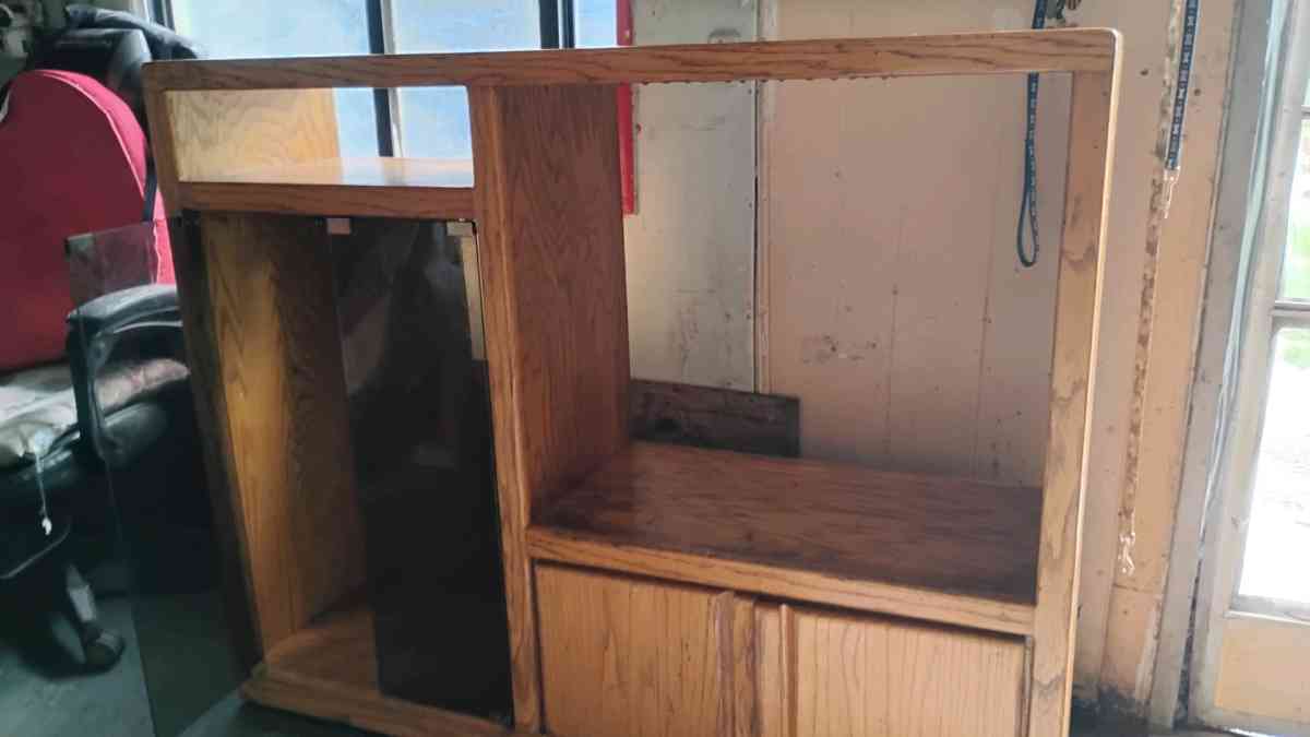 tv entertainment center - Alicia, Arkansas - FleaMarketBay