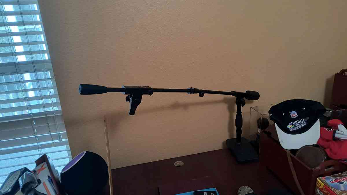 SHIRE SM7B - Tampa, Florida - FleaMarketBay