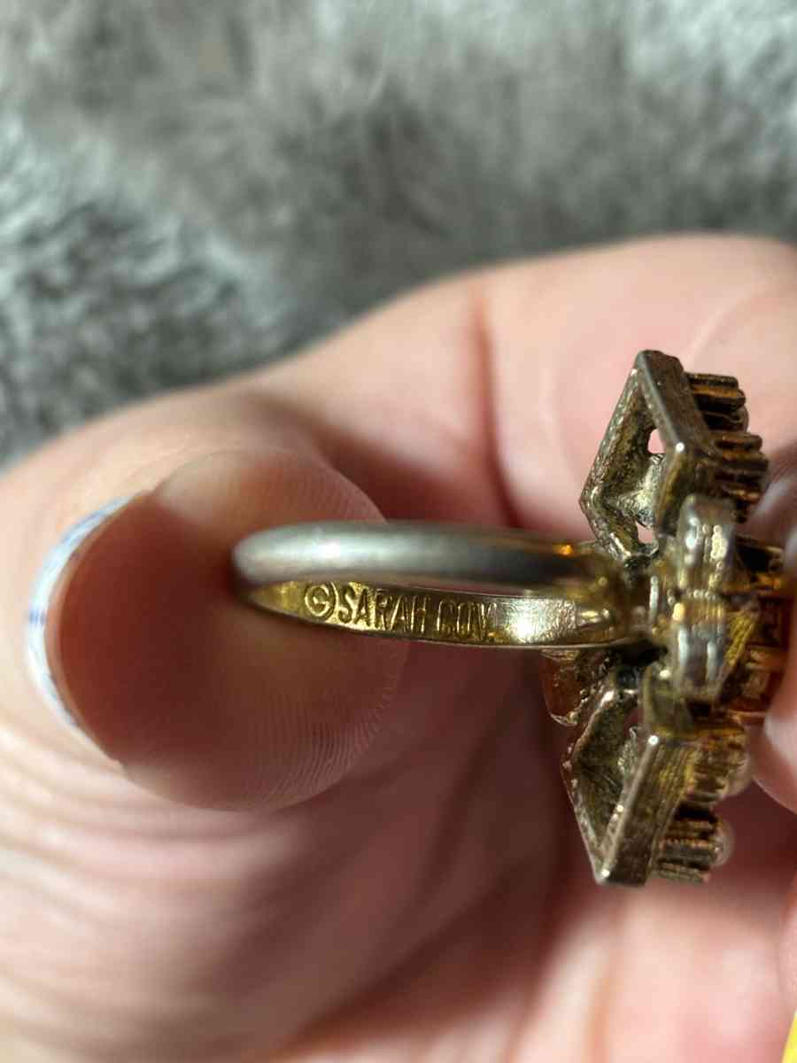 Sarah Coventry Ring - Manitou Beach, Michigan - FleaMarketBay