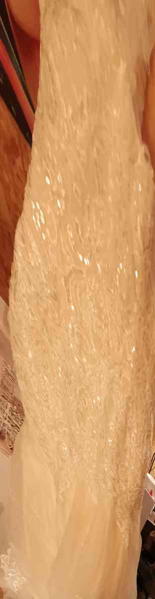 wedding dress - Odenville, Alabama - FleaMarketBay