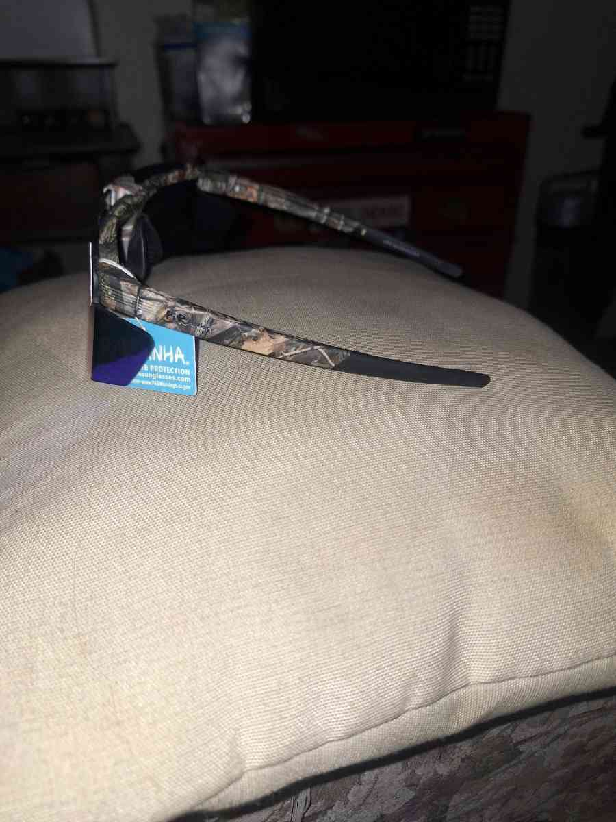 Piranha Eyewear Backcountry Flip Up Shield Sunglasses - Las Vegas, Nevada - FleaMarketBay