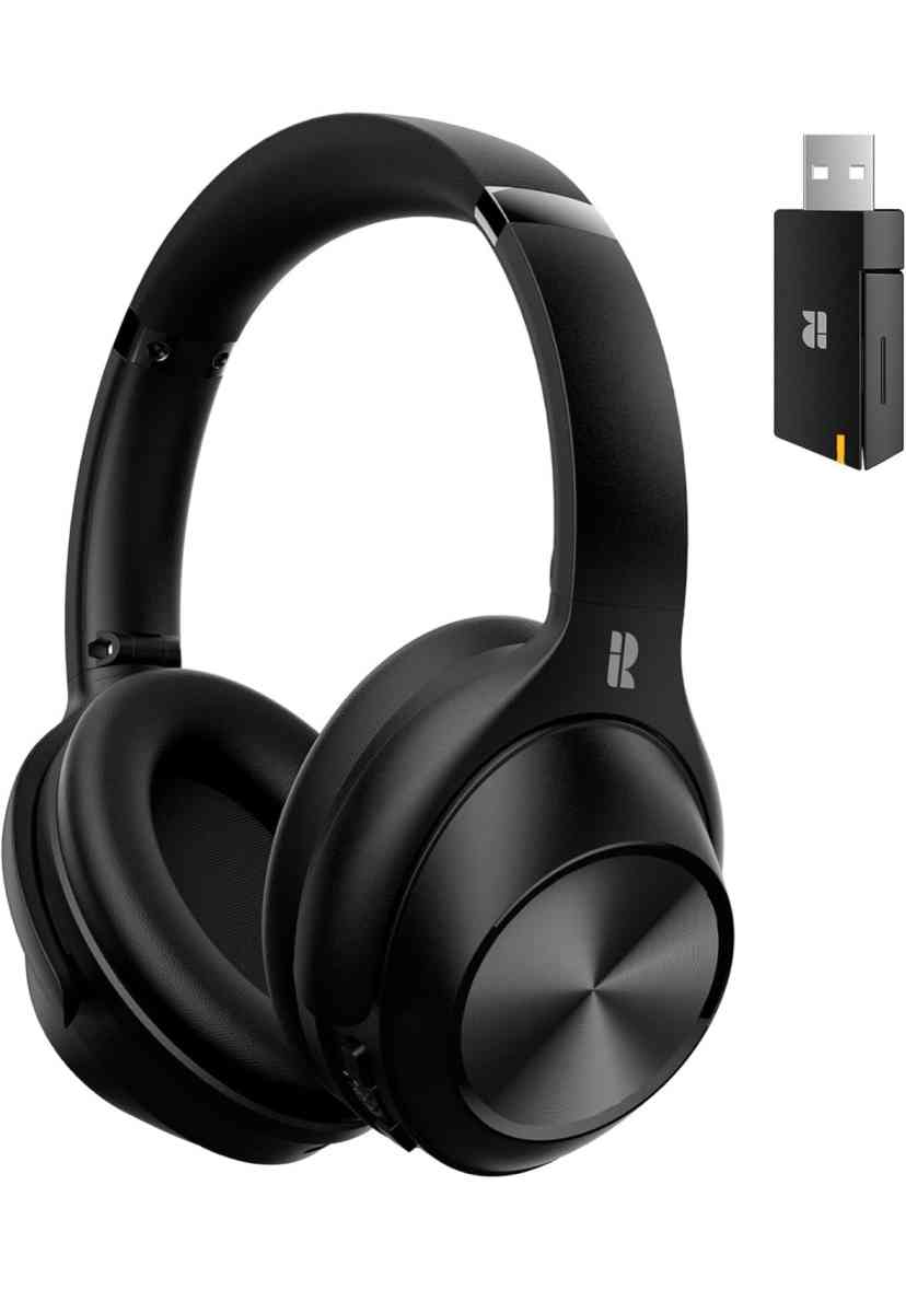 Brand new headphones - Lynnwood, Washington - FleaMarketBay