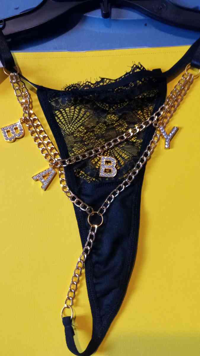 Black Bra and Lace Thongs - Cartersville, Georgia - FleaMarketBay