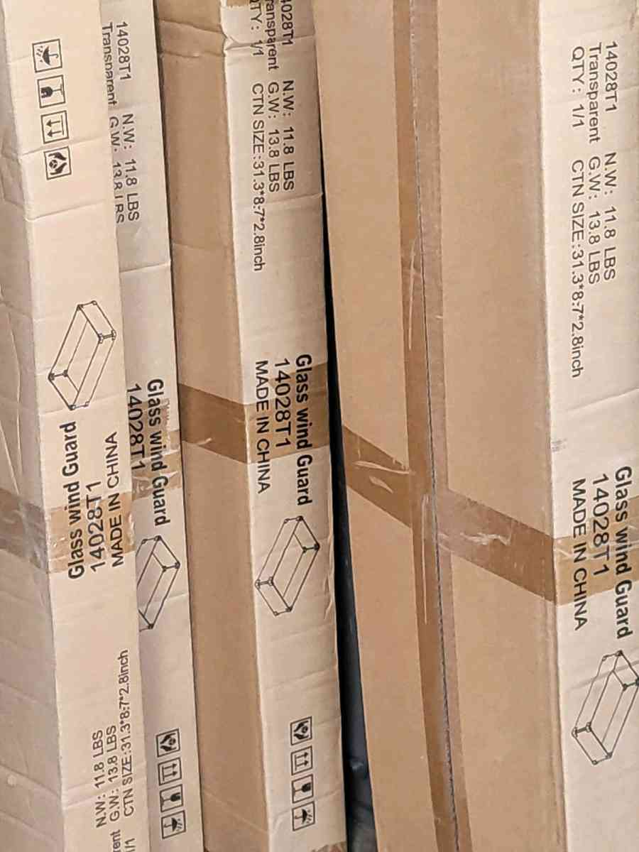 5 BOXES OF GLASS WIND GUARD 14028T1