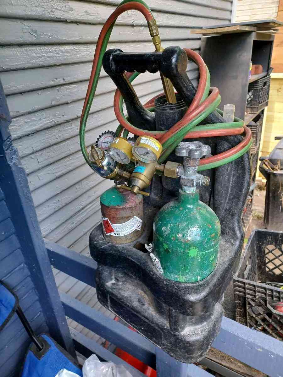 Torch cutter - Houston, Texas