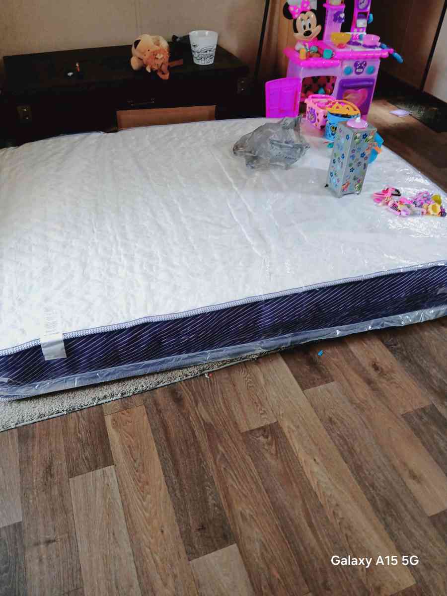 Full size Hybrid Bed Purple just the bed - New Caney, Texas - FleaMarketBay