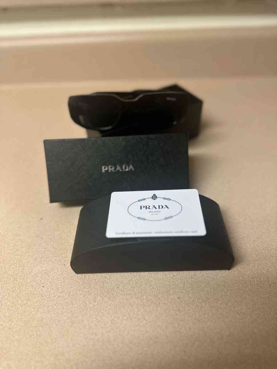 Sun Glasses - Oklahoma City, Oklahoma - FleaMarketBay