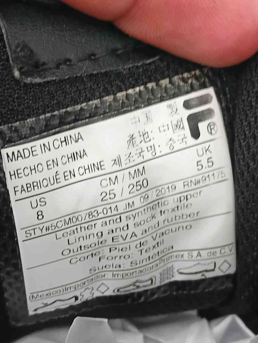 FILA Shoes Womens Sneaker size 8 Low Top Leather Lace Up Ath - Frostproof, Florida - FleaMarketBay