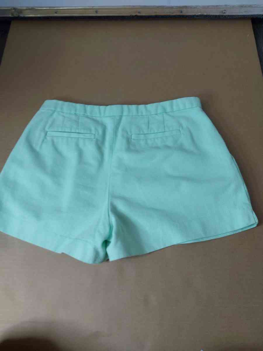 J Crew Mint Green Pleated Pique Cotton Shorts Size 2 Flaw - Atlanta, Georgia - FleaMarketBay
