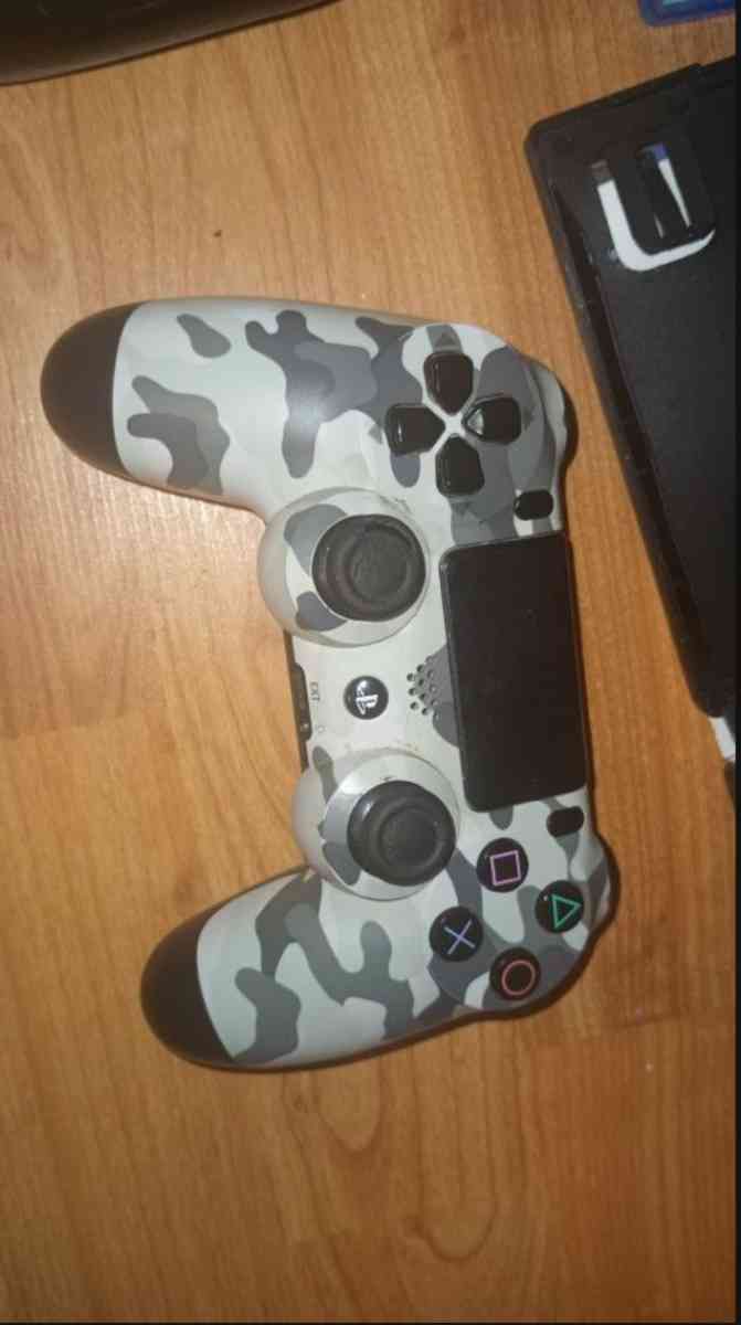 32 Inch Spectre TV - Westlake, Louisiana - FleaMarketBay