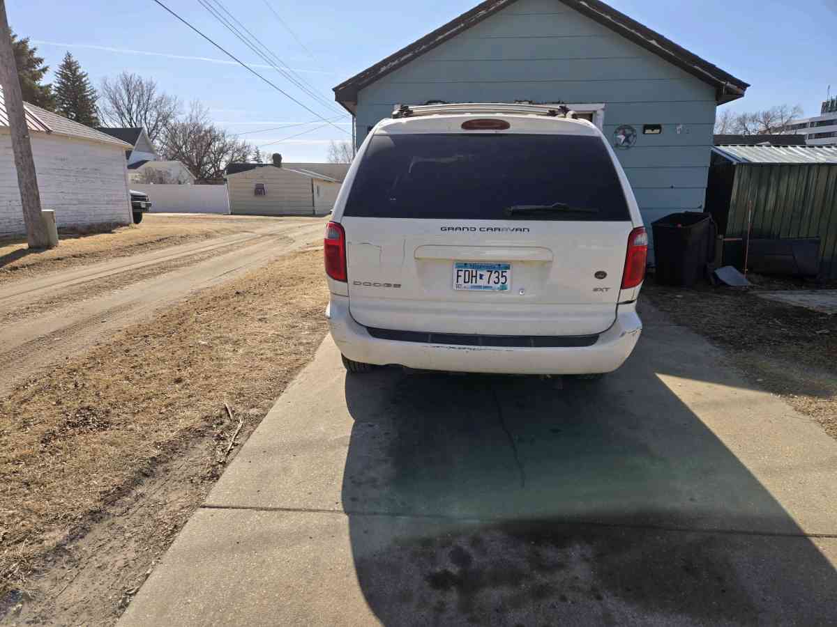 dodge grand caravan - Benson, Minnesota - FleaMarketBay