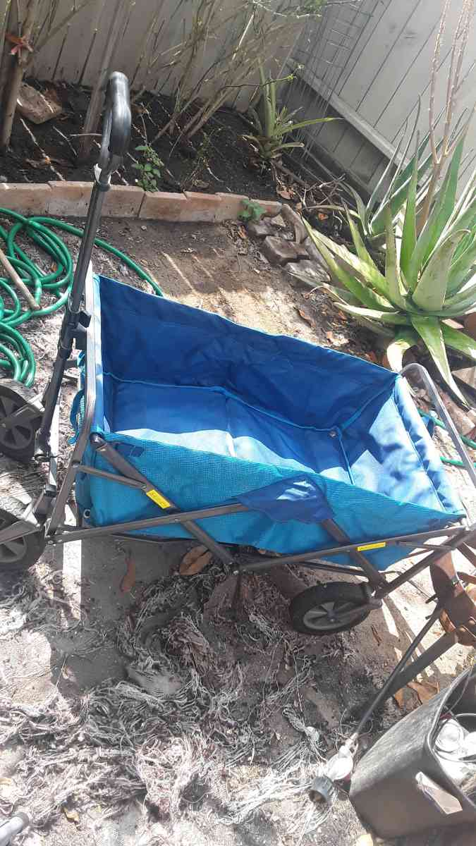 wheel barrel - Fountain Valley, California - FleaMarketBay