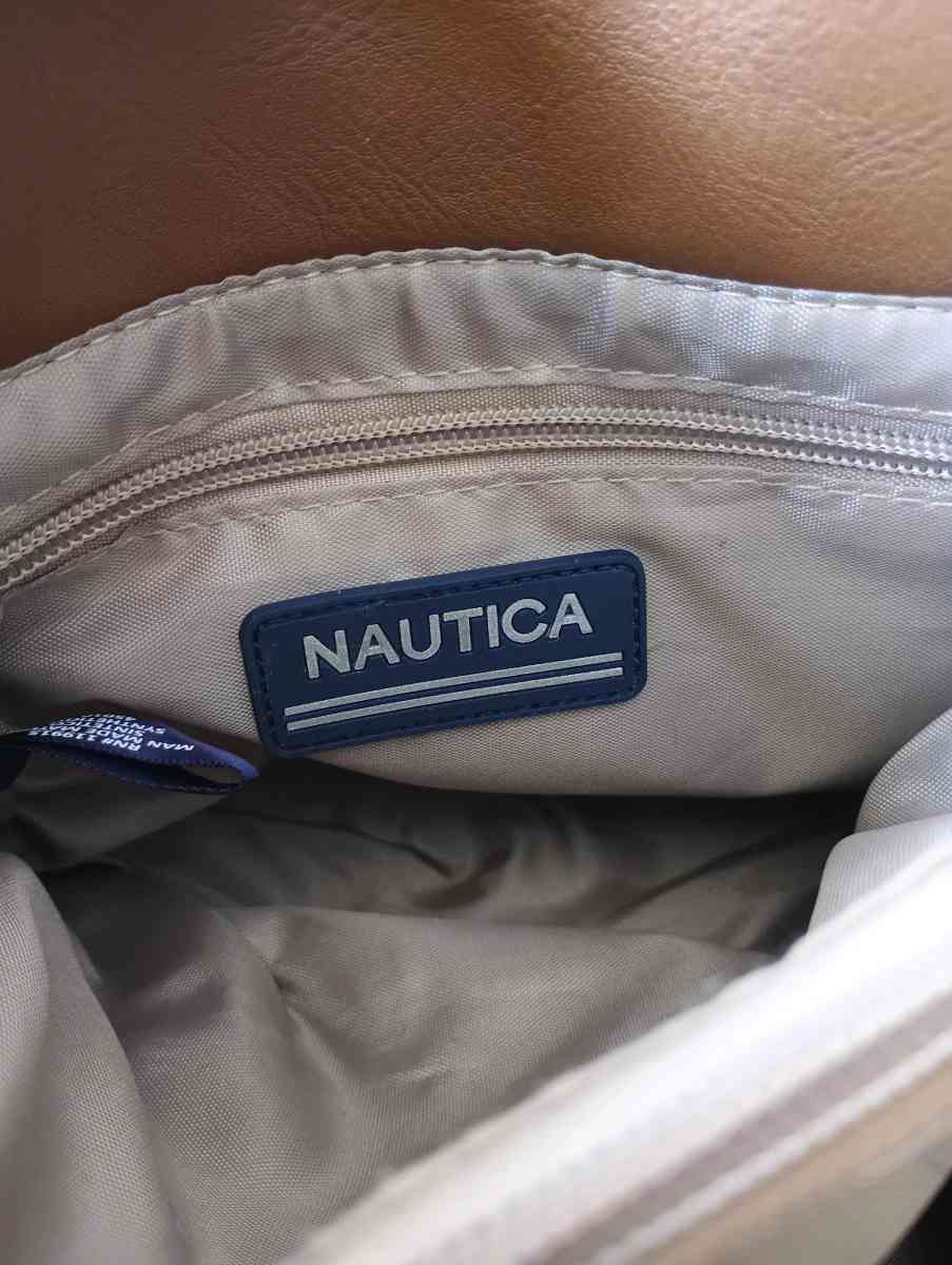 Nautica Purse - Frostproof, Florida - FleaMarketBay