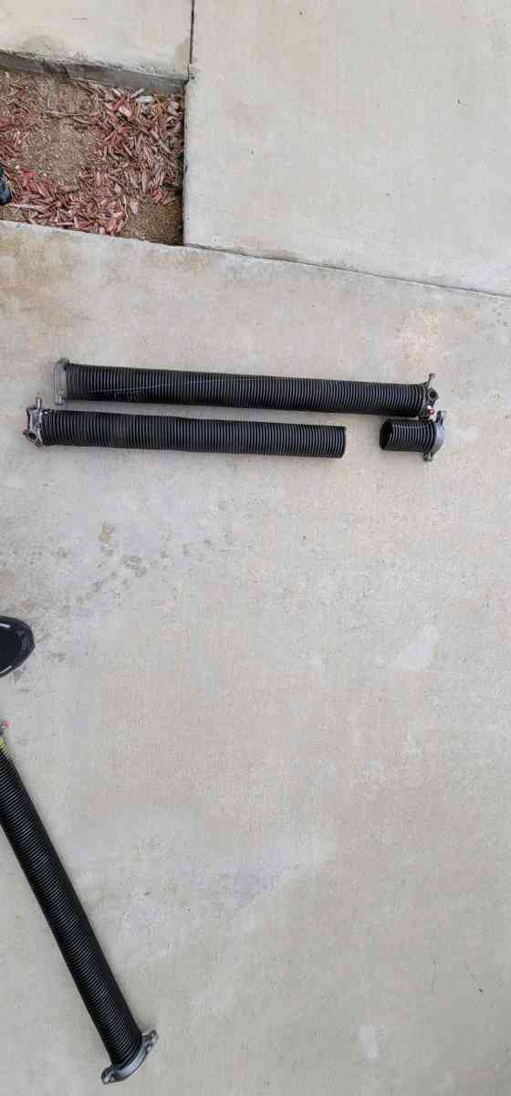 NEW GARAGE DOORS - Lancaster, California - FleaMarketBay