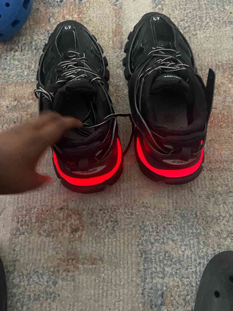 Balenciaga - Atlanta, Georgia - FleaMarketBay