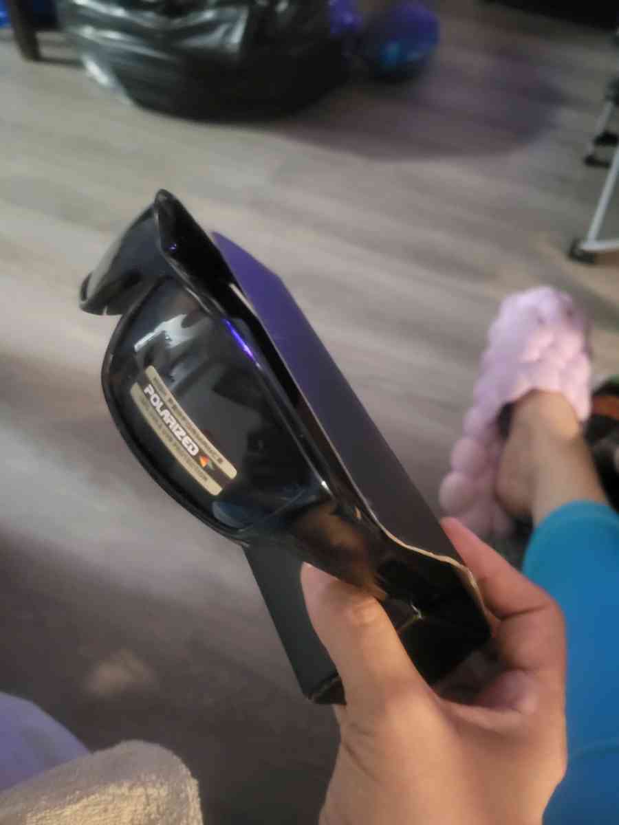 Polarized Sunglasses - Allamuchy, New Jersey - FleaMarketBay