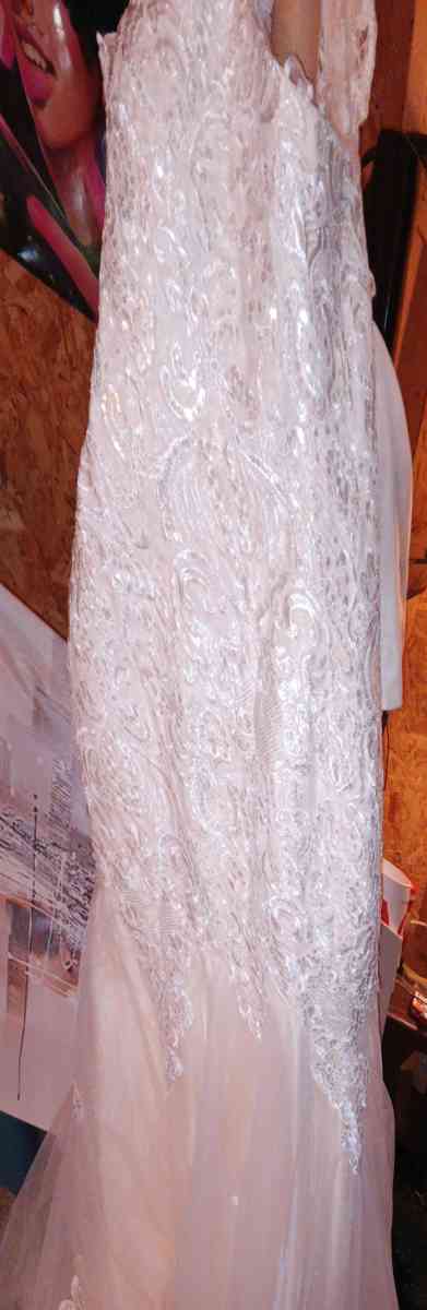 wedding dress - Odenville, Alabama - FleaMarketBay